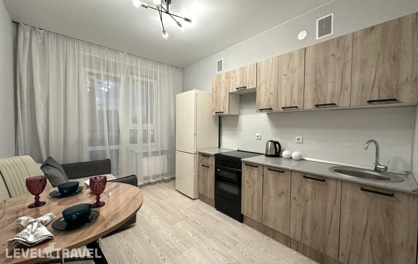 фотографии отеля Compass (Компасс) На Улице Кармацкого 11 в Россия(Тюмень) - фото №11