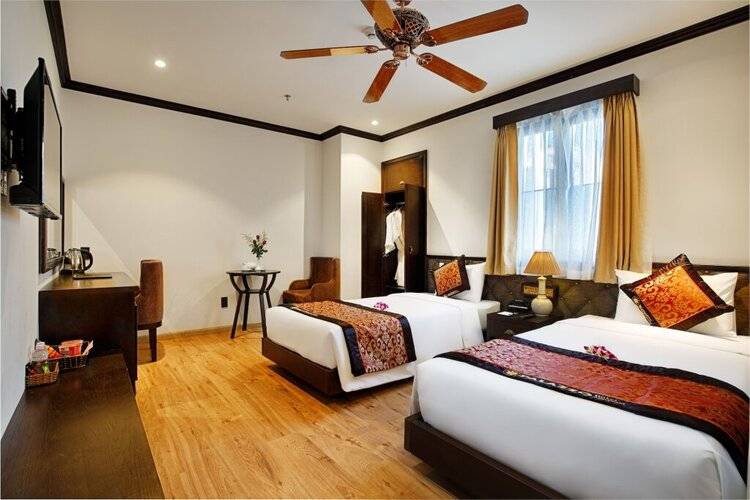 Palazzo Luxury Hotel