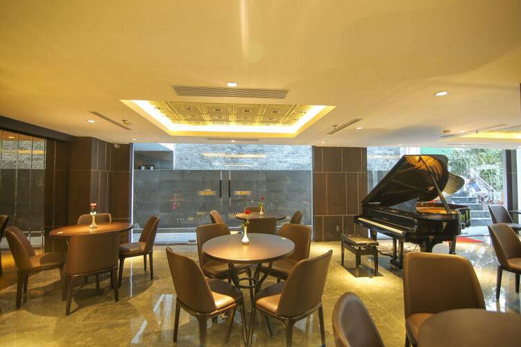 Palazzo Luxury Hotel