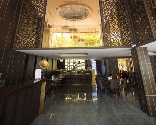 Palazzo Luxury Hotel