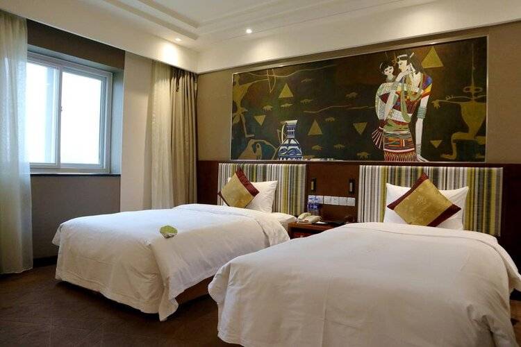 Grand Skylight International Hotel