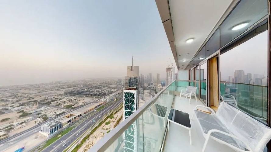 Whitesage - Bright And Spacious Apartment With Sea Views