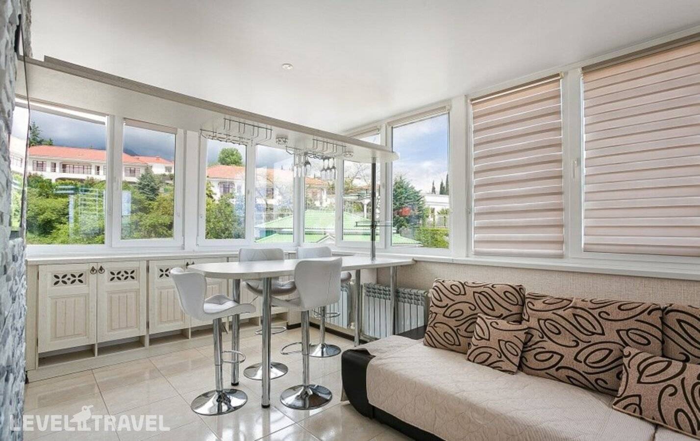 фотографии отеля Шато Ришелье Апартаменты в Россия(Гурзуф) - фото №10