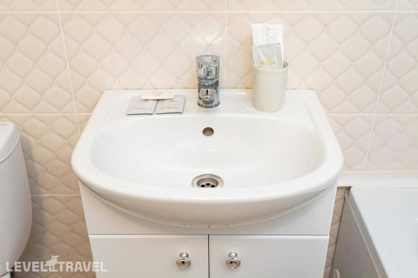 фотографии отеля Как Дома На Улице Братьев Хусаиновых 2/2 в Россия(Оренбург) - фото №5