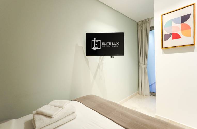 Elite Lux Holiday Homes - Elegant 2br Suite In Business Bay