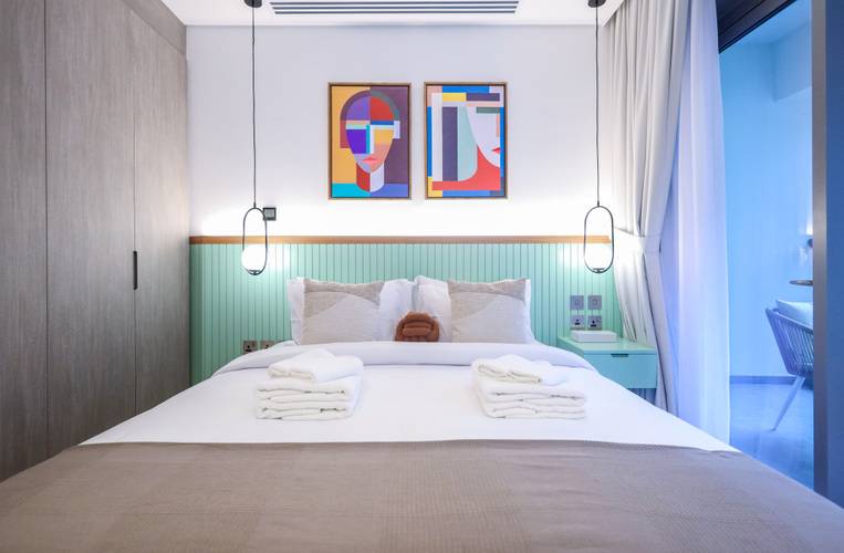 Elite Lux Holiday Homes - Elegant 2br Suite In Business Bay