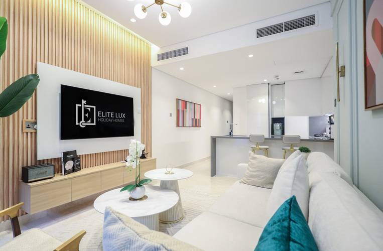 Elite Lux Holiday Homes - Elegant 2br Suite In Business Bay