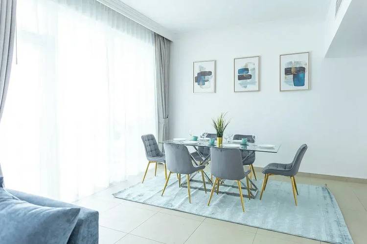 Happy Season I Al Bateen Residences
