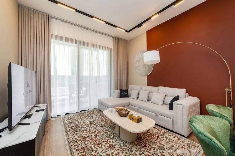 Oakley Square 1br With Maid's Room