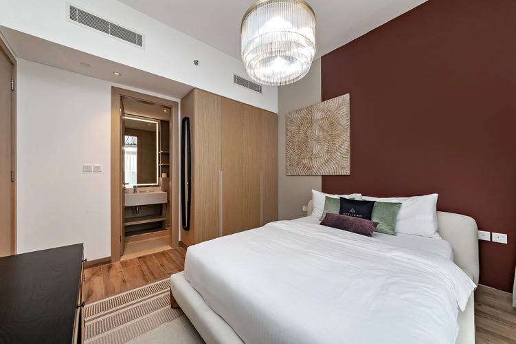 Oakley Square 1br With Maid's Room