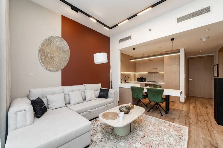 Oakley Square 1br With Maid's Room