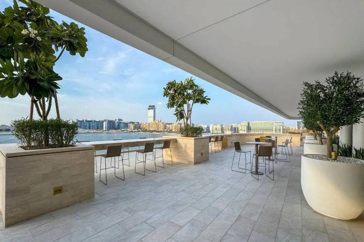 Keyrock Grand Bleu Escape Iconic Palm Views