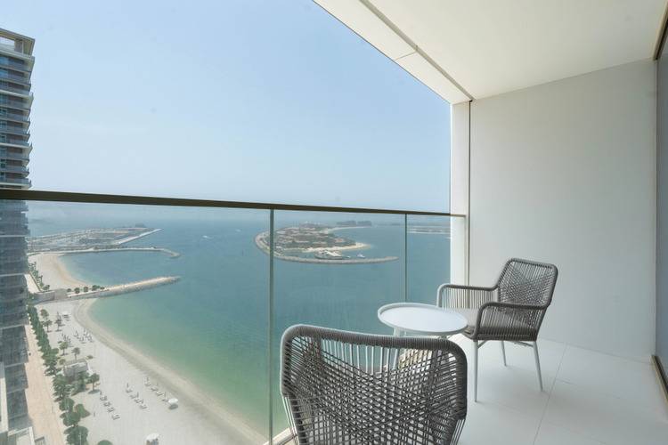 Keyrock Sea & Palm Views