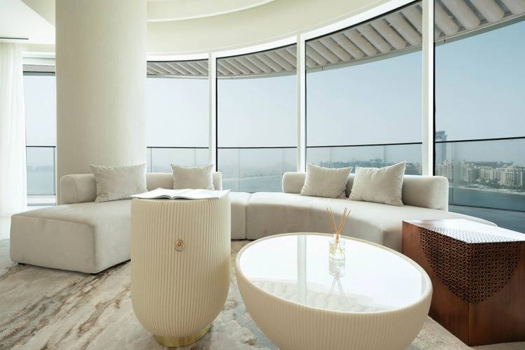 Keyrock Palm View Grand Bleu