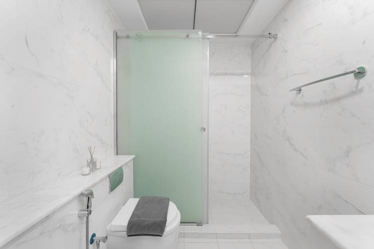 Unique & Stylish High Floor Close To Marine Club