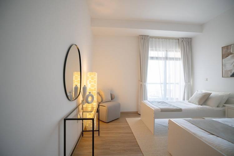 Gma Amwaj 2br Sea View High Floor