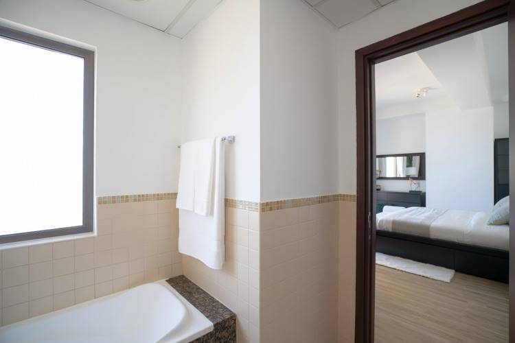 Gma Amwaj 2br Sea View High Floor