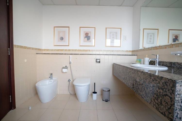 Gma Amwaj 2br Sea View High Floor