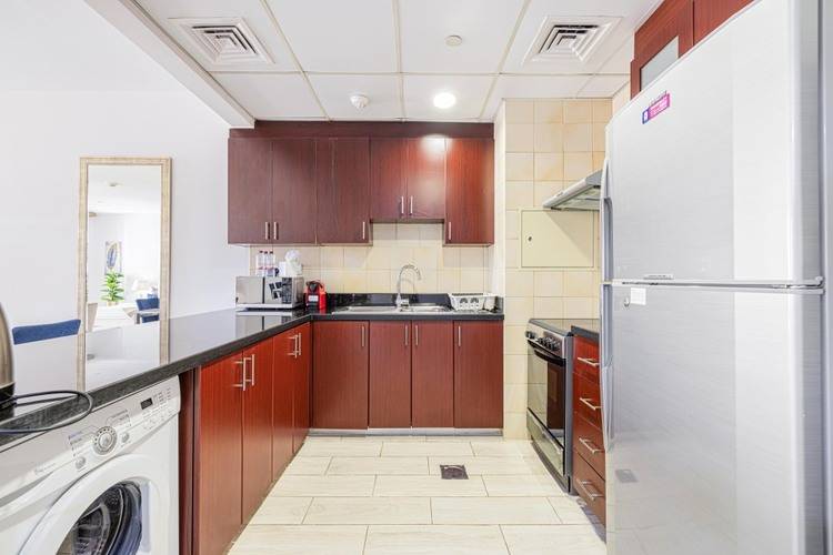 Sound Of The Waves In Jbr