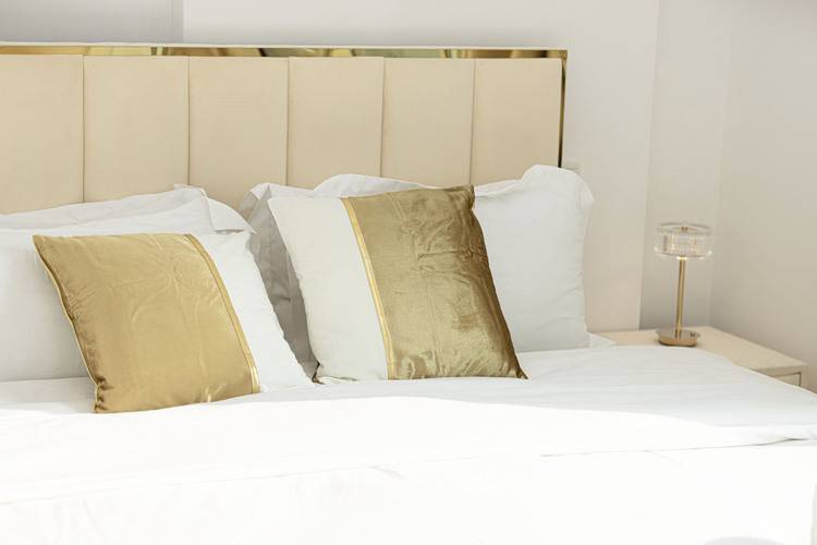 Luxury 1 Bedroom On Marina Walk