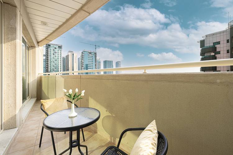 Luxury 1 Bedroom On Marina Walk
