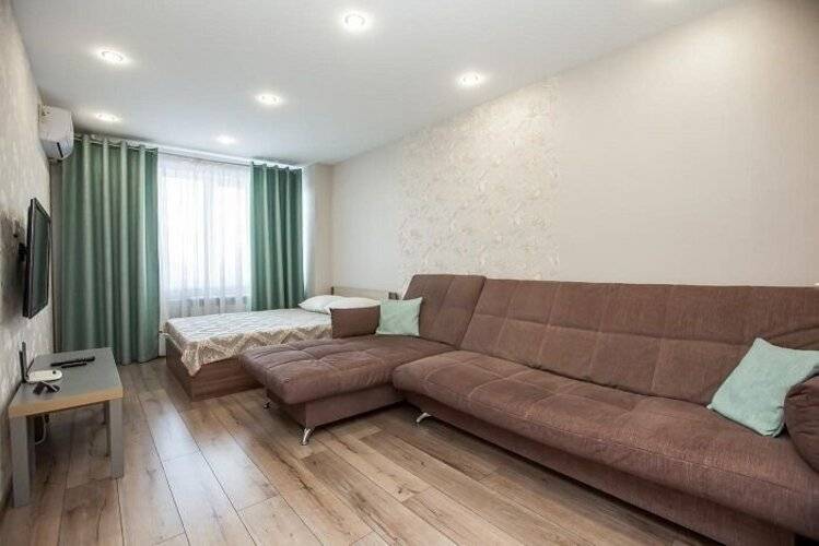 Изирент (Easyrent) Апартаменты На Ул. Ленинградская, 68