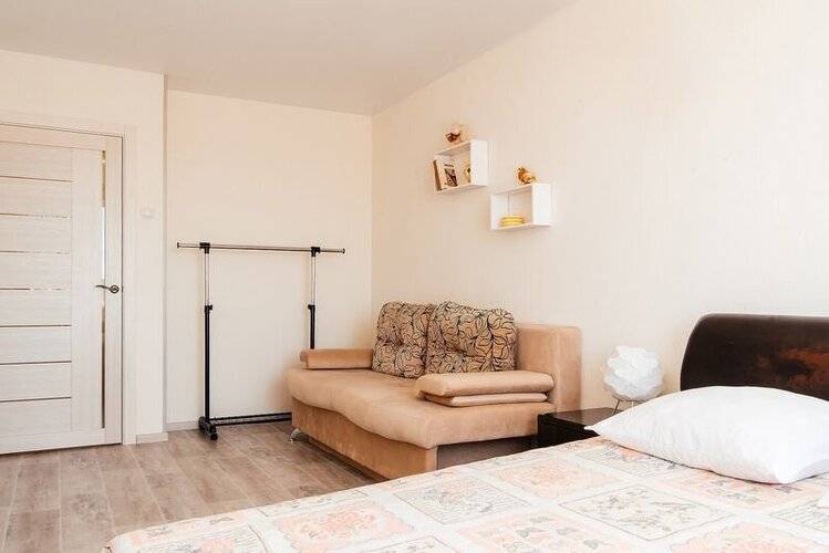 Изирент (Easyrent) Апартаменты На Ул. Ленинградская, 68