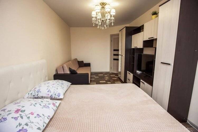 Изирент (Easyrent) Апартаменты На Ул. Ленинградская, 68