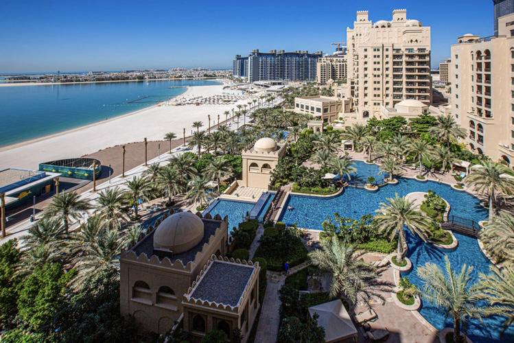 Fairmont South Residence