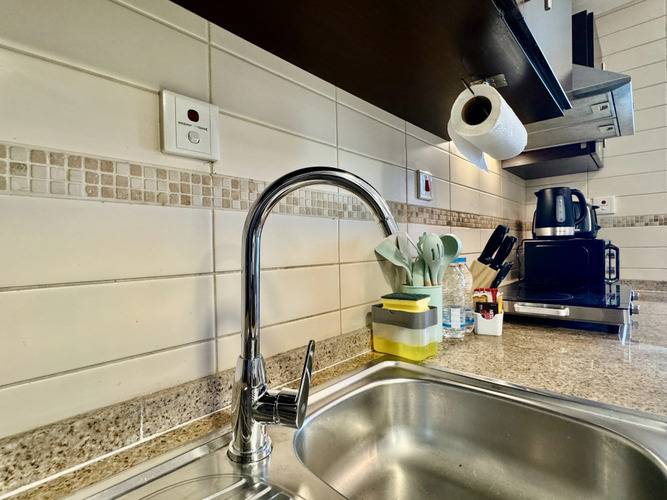 Cosmos Living Majestic Studio Gcv2