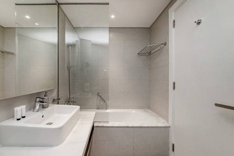 Modern Studio At Damac Maison Prive