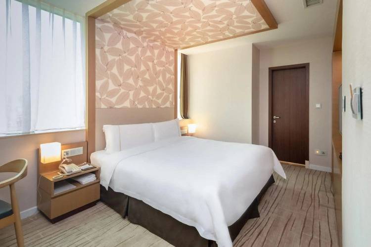 China Mayors Plaza Hotel