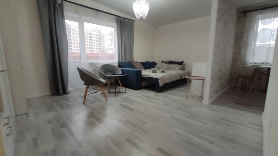 Апартаменты На Хмельницкого 10