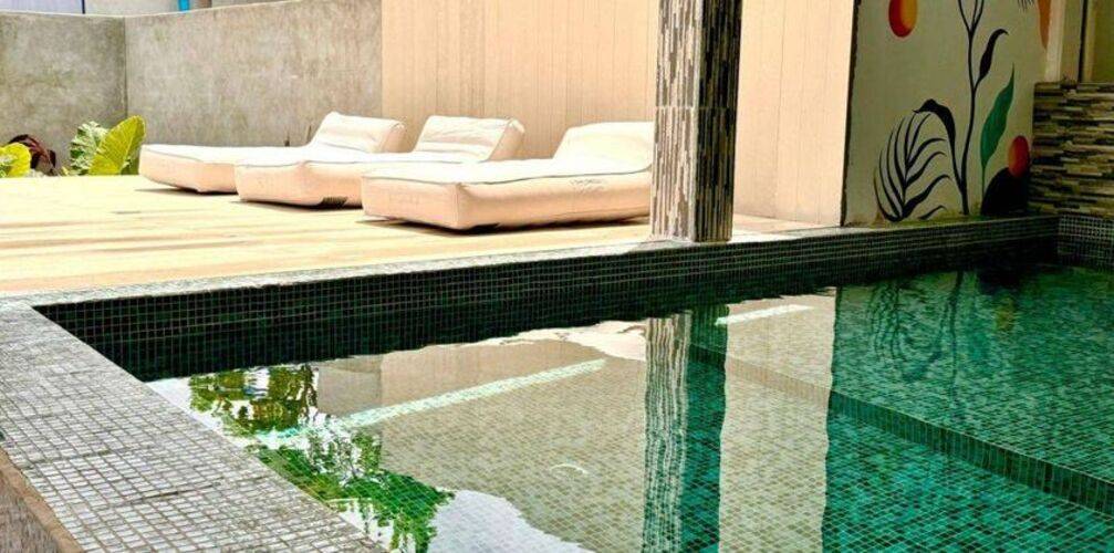 Sands Garden Thoddoo Guesthouse