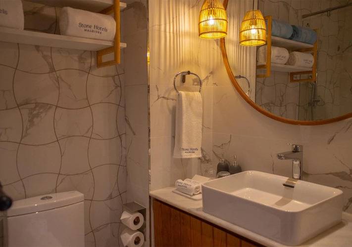 Stone Beach Club Dhiffushi Guesthouse