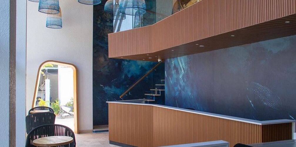 Stone Beach Club Dhiffushi Guesthouse