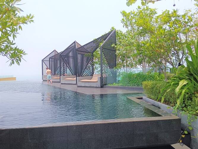 Edge Central Pattaya Lux