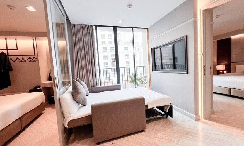 The Quarter Ploenchit By Uhg