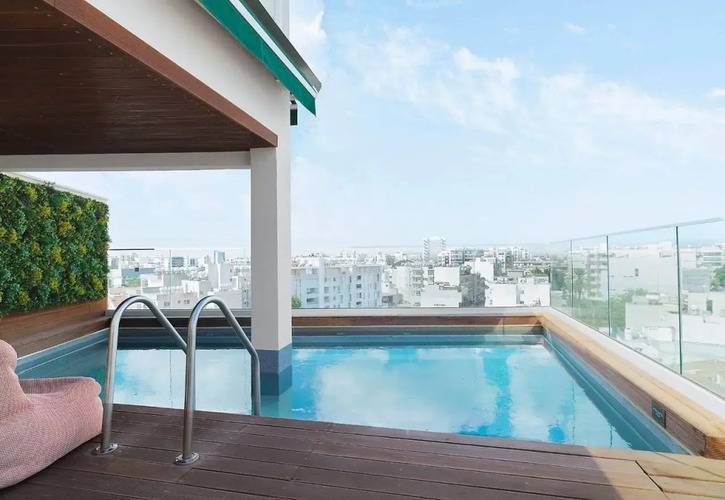 Leonardo Boutique Hotel Larnaca