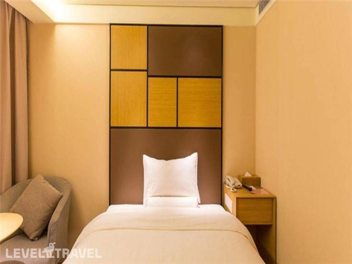 фотографии отеля Ji Hotel Lujiazui Babaiban в Китай(Шанхай) - фото №4