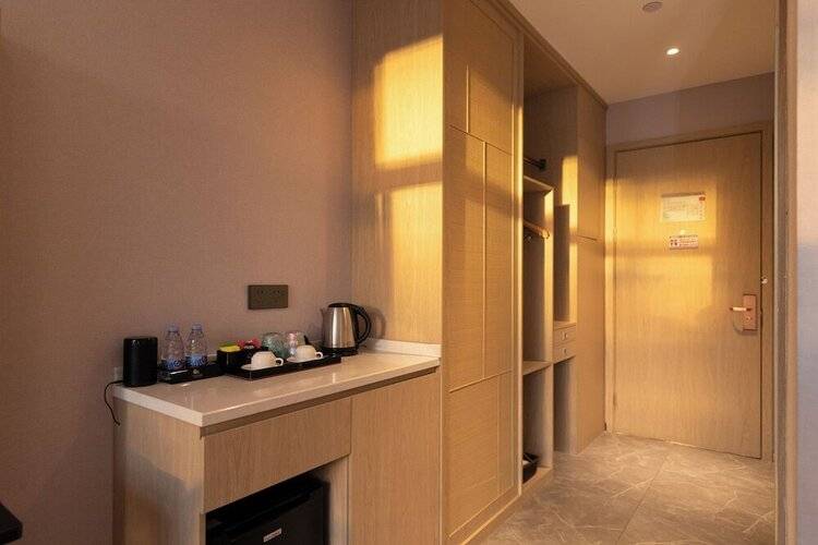 Guangzhou Yunjia Hotel