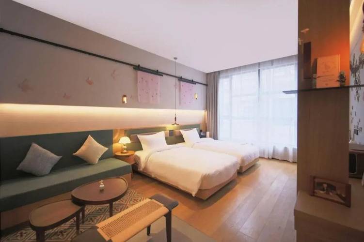 Timeless Boutique House