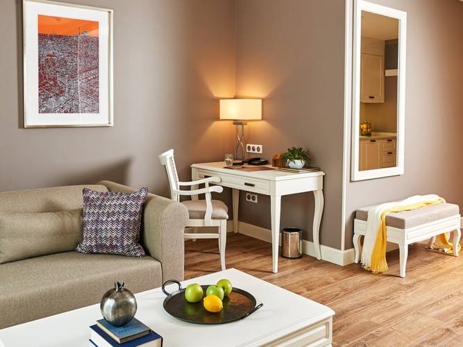 Renata Suites Hotel