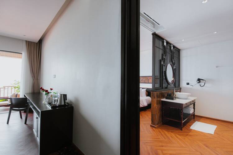 Pandora Sandhill Mui Ne & Beach Side Retreat Resort