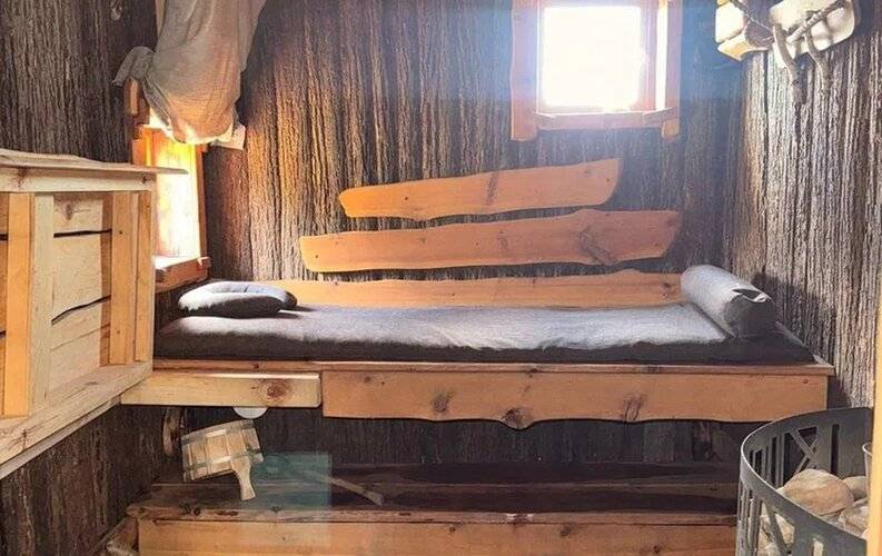 Медовые Холмы