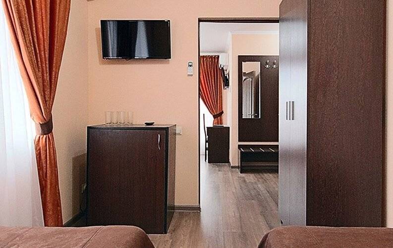 Семь Морей Отель