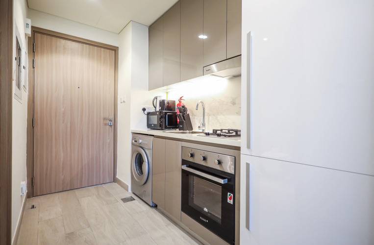 Elite Lux Holiday Homes Contemporary Comfort Studio In Azizi Riviera