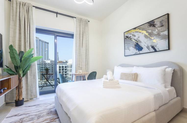 Elite Lux Holiday Homes Contemporary Comfort Studio In Azizi Riviera