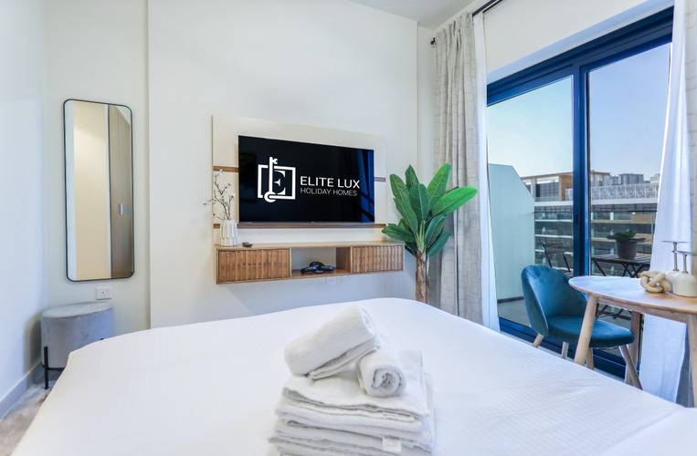 Elite Lux Holiday Homes Contemporary Comfort Studio In Azizi Riviera