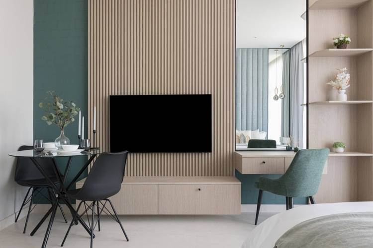 Spacious Studio Westwood